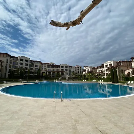 شقة One Bedroom With Sea View In Complex Gl On Kavatsi *