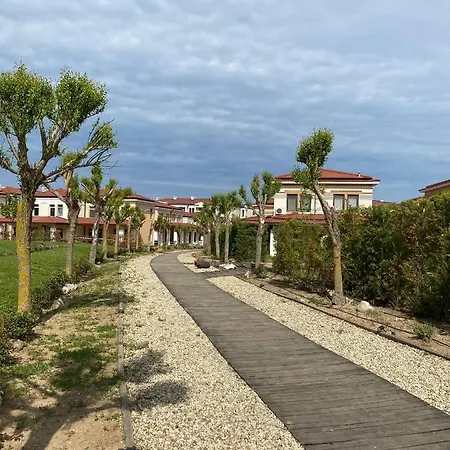 شقة One Bedroom With Sea View In Complex Gl On Kavatsi *