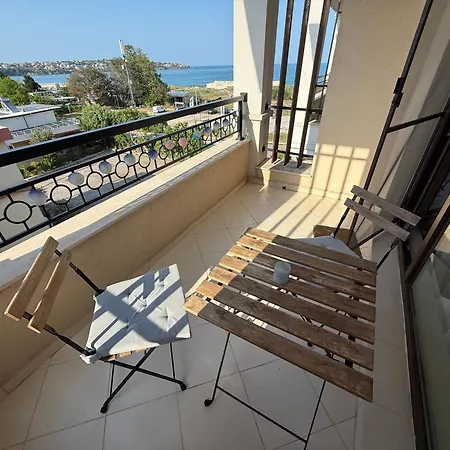 One Bedroom With Sea View In Complex Gl On Kavatsi شقة سوزوبول