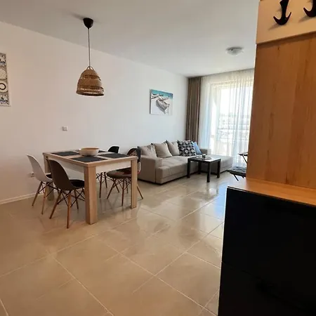 One Bedroom With Sea View In Complex Gl On Kavatsi Apartment *
